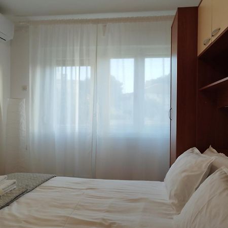 Antemma Apartment Pula Buitenkant foto