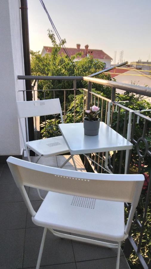 Antemma Apartment Pula Buitenkant foto