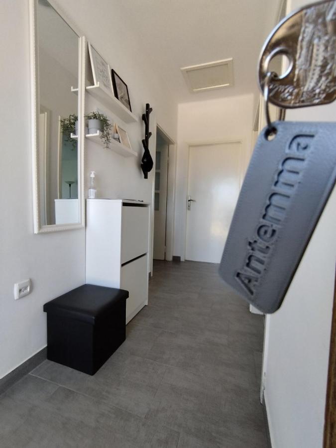 Antemma Apartment Pula Buitenkant foto