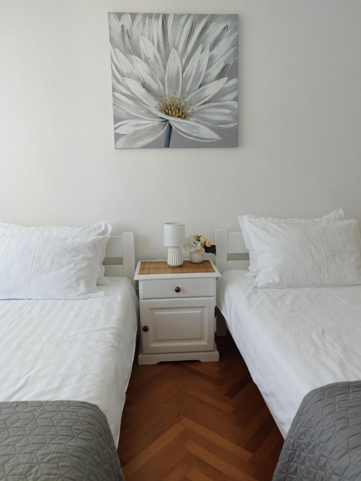 Antemma Apartment Pula Buitenkant foto